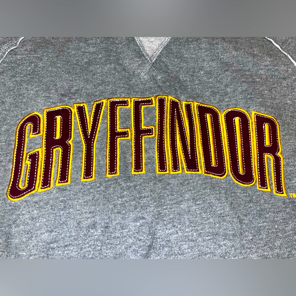 Long sleeve Gryffindor crewneck.